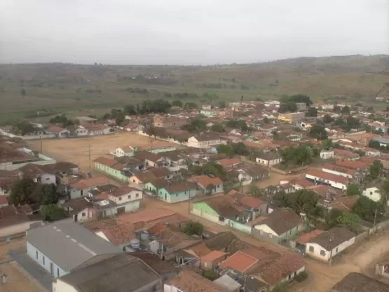 Batinga  - Ação rápida, PMs da 44ª CIPM prendem autora de homicídio ocorrido no interior de Itanhém