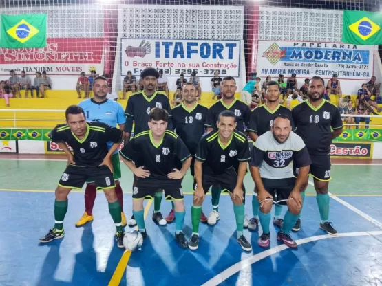 Com ginásio lotado 5ª rodada da Copa Comércio teve muitos gols