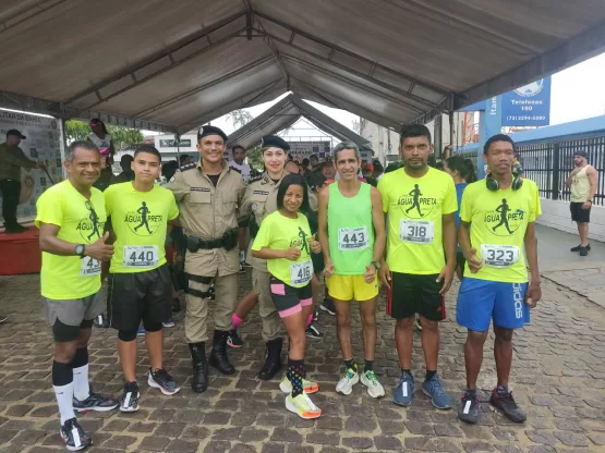 Equipe Água Preta de Itanhém participa da 8ª edição da Corrida do Soldado em Itamaraju