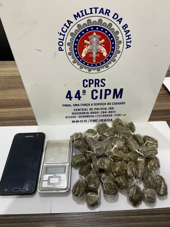 PETO da 44ª CIPM prende homem com drogas em Medeiros Neto