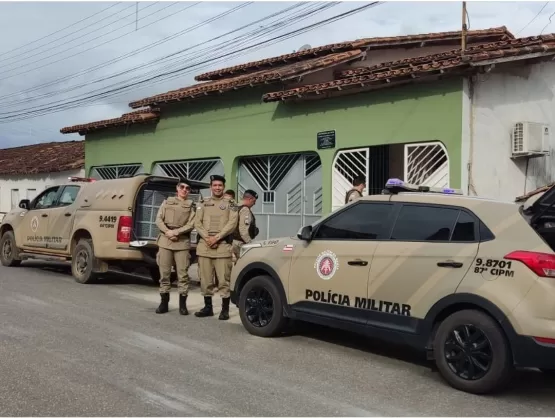 PMBA entrega em Vereda cestas-básicas da Campanha Força Solidária
