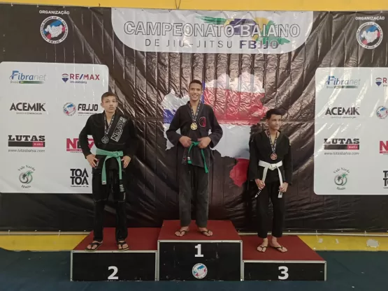 Jiu Jitsu de Itanhém traz 07 medalhas do Campeonato Baiano: 04 ouros e 03 pratas