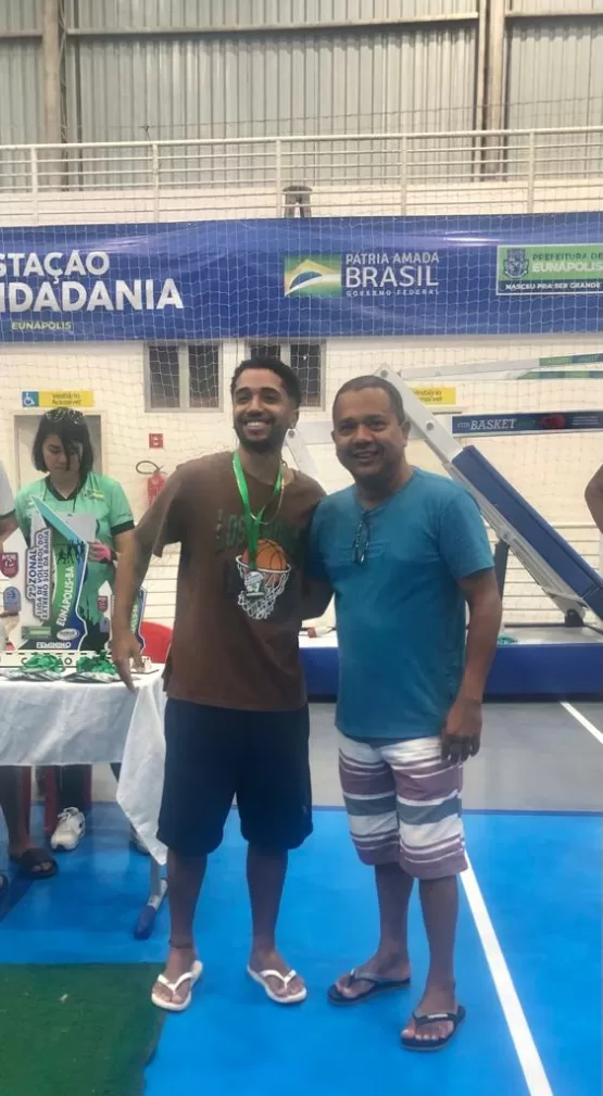 Vôlei masculino de Itanhém é vice-campeão da 2ª etapa da Liga de Vôlei do Extremo Sul 