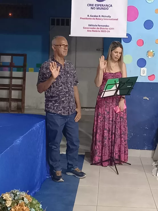 Rotary Club de Itanhém recebe visita do Governador Distrital Edilúcio Fernandes