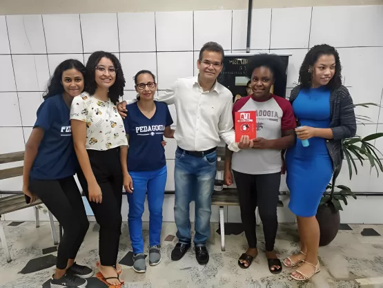 Prêmio Ecos chega à reta final e Almir Zarfeg vai à procura do voto popula