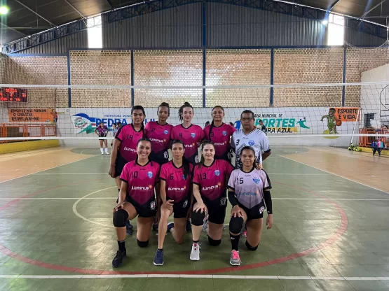Desempenho Notável das Equipes de Voleibol de Itanhém no 3º Grand Prix de Pedra Azul