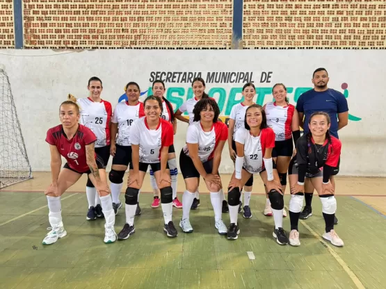 Desempenho Notável das Equipes de Voleibol de Itanhém no 3º Grand Prix de Pedra Azul