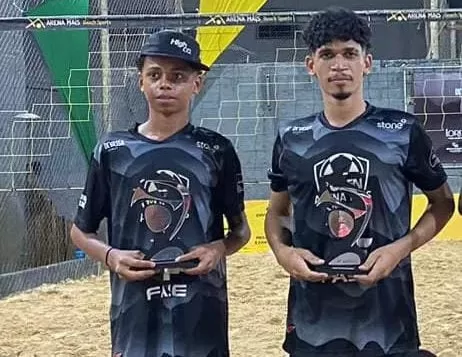 Representando Itanhém, o CT Pedro Mário de Futevôlei Brilha no Primeiro Open da Arena Mais em Teixeira de Freitas Representando Itanhém, o CT Pedro Mário de Futevôlei Brilha no Primeiro Open da Arena Mais em Teixeira de Freitas