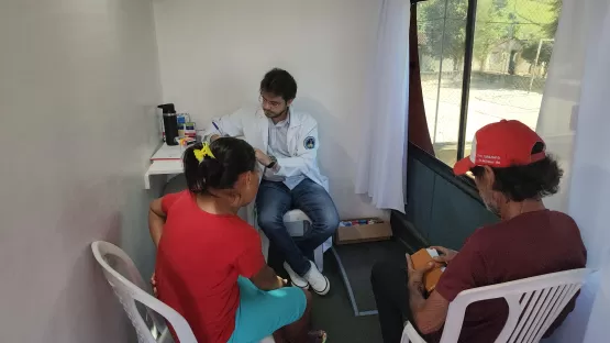 Projeto Dr. Demétrio Borges Esteve na Vila Resende Levando Saúde Especializada às Comunidades Remotas de Itanhém