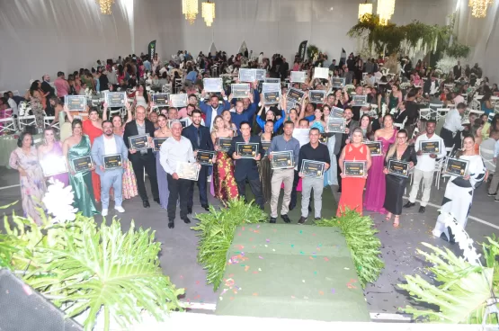 22ª Edição do Destaque Empresarial supera expectativas e é sucesso total em Itanhém; veja fotos e vídeos