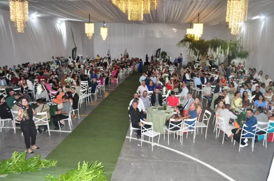 22ª Edição do Destaque Empresarial supera expectativas e é sucesso total em Itanhém; veja fotos e vídeos