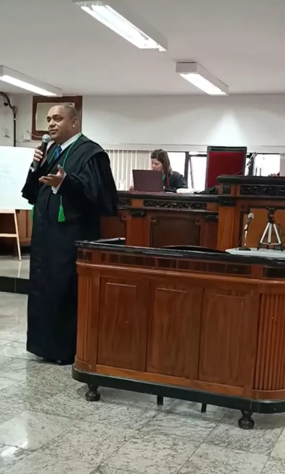 Advogado Zenildo de Abreu Reis retorna à região para júri popular em Medeiros Neto nesta quarta-feira, 13 de novembro