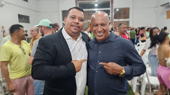 Vereador Fábio Pereira Toma Posse e Destaca Compromisso com Mudanças Positivas para Itanhém