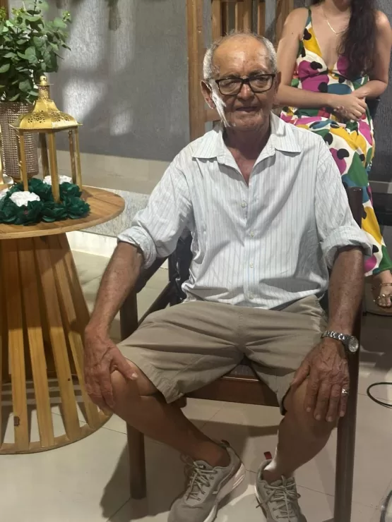 Homenagens e Emoção Marcam Comemoração dos 90 Anos de Valdete Tavares 