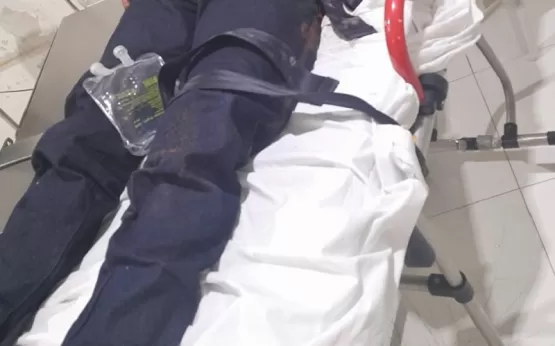 Dois baleados em Tiroteio em Praça de Batinga: Vítimas são socorridas ao hospital
