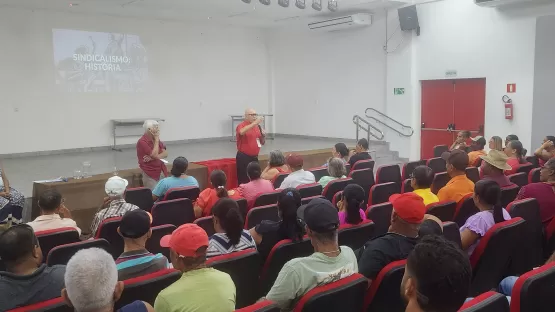 Assembléia de Prestação de Contas e Orientações do Sindicato Rural de Itanhém Reúne centenas de Produtores
