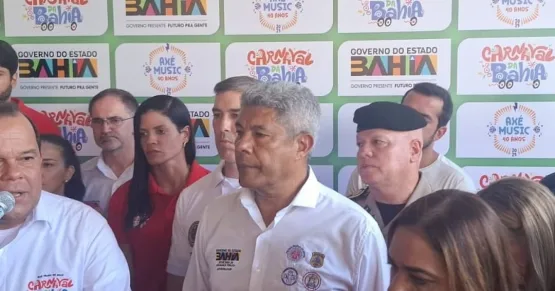 Jerônimo celebra encerramento do Carnaval e reforça parceria com interior: “130 municípios realizando atividades”