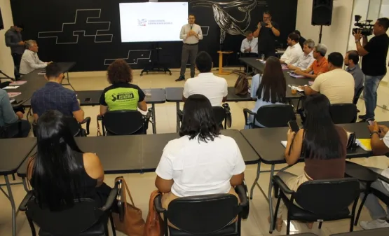 Representantes de Itanhém participam de encontro estratégico do Sebrae para fortalecer desenvolvimento econômico