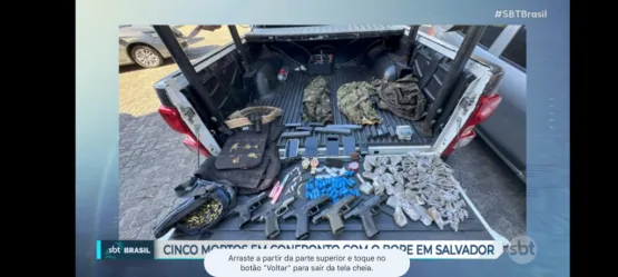 Cinco criminosos morrem em confronto com o “BOPE” em Salvador; Armas, munições, dinheiro, colete, drogas foram apreendidos