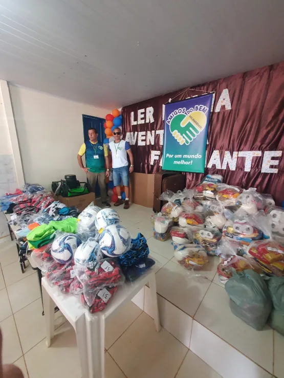 AÇÃO GLOBAL: Associação Amigos do Bem encerra em grande estilo na Vila São José após semana de atendimentos, doações e solidariedade em Itanhém