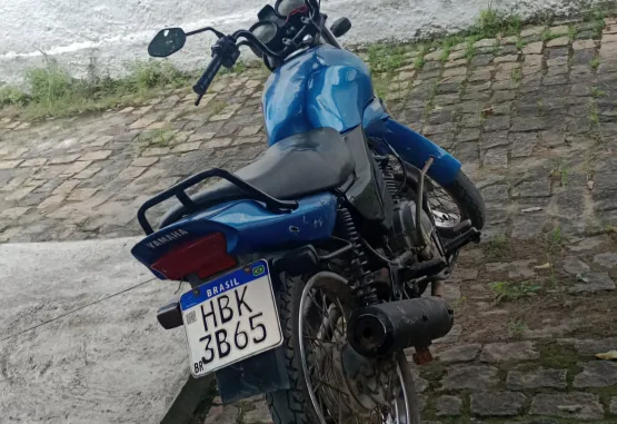 POLÍCIA MILITAR RECUPERA MOTO ROUBADA EM OPERAÇÃO REALIZADA EM ITANHÉM