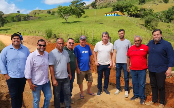 Agenda de sexta: Prefeito Bemtivi, vereadores e equipe técnica realizam série de visitas a obras em andamento no município de Itanhém