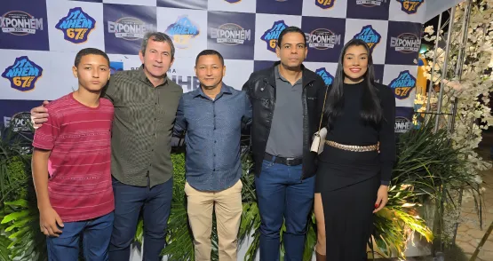 Deputado Sandro Régis, Vice-prefeito Dr. Ronny Peterson E Lideranças Locais Prestigiam Os 67 Anos De Itanhém-BA E Reforçam Compromisso Com O