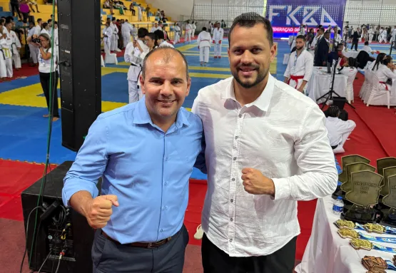 Seleção De Itanhém Brilha No Campeonato Baiano De Karatê Em Feira De Santana