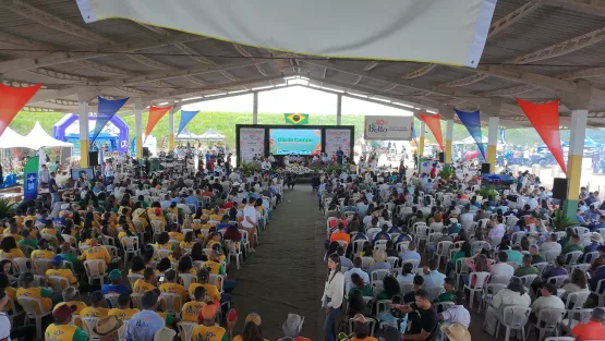 Presidente da Câmara de Itanhém Paulinho Correia Participa do Dia de Campo Ao Lado do Prefeito Bemtivi e Vereador Renato Correia