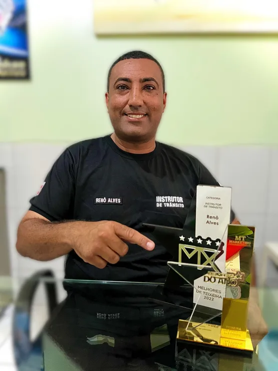 Instrutor Itanhaense Renô Alves Se Destaca Na Semana Nacional Do Trânsito