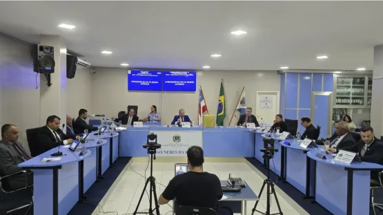 Presidente dq Câmara Premia Quem Mais Compareceu Às Reuniões E Anuncia Meio Salário Mínimo Como Prêmio Em 2026 Presidente dq Câmara Premia Quem Mais Compareceu Às Reuniões E Anuncia Meio Salário Mínimo Como Prêmio Em 2026