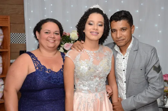 Kalliane, filha do saudoso Edmilson Matos, conquista o 3º lugar em medicina na UFSB 