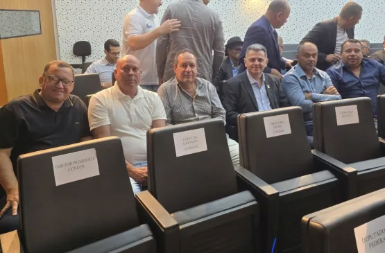 Das Mãos Do Governador Jerônimo Para Itanhém: Ordem De Serviço Da 2ª Etapa Da BA-290 É Assinada Em Salvador Das Mãos Do Governador Jerônimo Para Itanhém: Ordem De Serviço Da 2ª Etapa Da BA-290 É Assinada Em Salvador