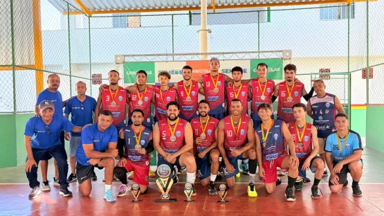 Time masculino de Itanhém é campeão invicto da Liga de Voleibol do Extremo Sul Time masculino de Itanhém é campeão invicto da Liga de Voleibol do Extremo Sul