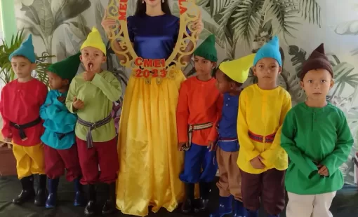 Centro Municipal de Educação Infantil de Itanhém encanta crianças e adultos no seu 1º dia de aula de 2023