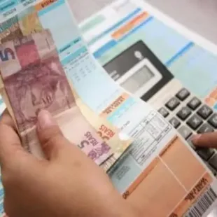 Conta de luz mais cara: Aneel aciona bandeira vermelha nível 2 para agosto