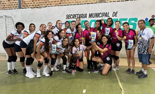 Desempenho Notável das Equipes de Voleibol de Itanhém no 3º Grand Prix de Pedra Azul