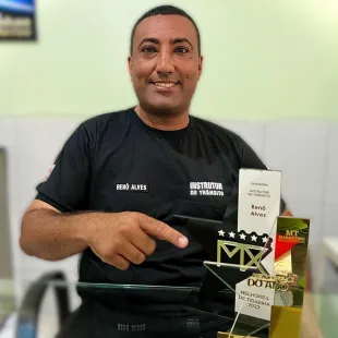 Instrutor Itanhaense Renô Alves Se Destaca Na Semana Nacional Do Trânsito