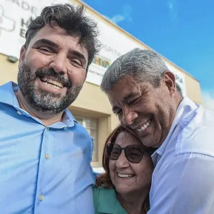 Natural de Itanhém, Adolpho Loyola sai fortalecido após reeleição de Jerônimo Rodrigues