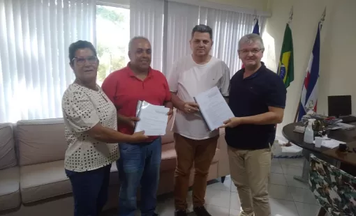 Nova proposta de cargos e salários para professores entregue à Câmara Municipal pelo prefeito Mildson é uma vitória para a educação de Itanhém