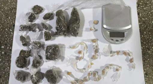 PM apreende drogas em Teixeira de Freitas