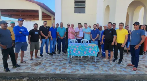 Prefeito Bemtivi autoriza pavimentação de 4 ruas em Batinga e 1 em  Vila São José e participa de encontro em Ibirapuã com secretário estadual