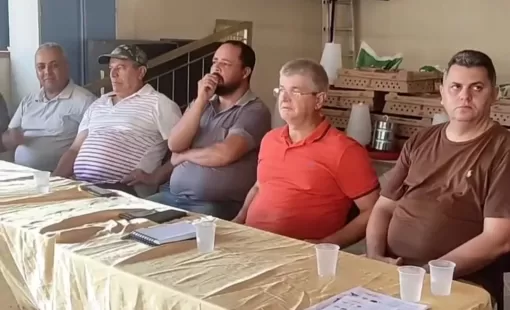 Presidente da Câmara de Vereadores de Itanhém, Renato Correia participa da entrega dos kits produtivos para agricultores familiares