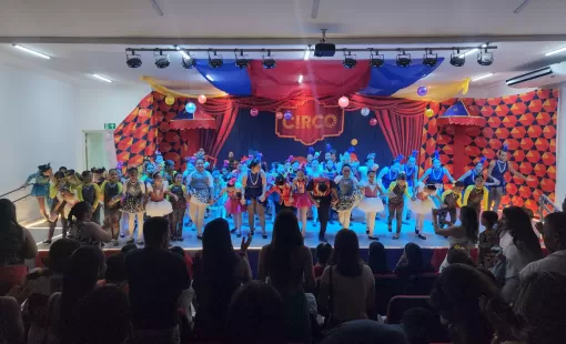 Projeto Allegro Encanta com o Espetáculo "Circus: Em Busca da Alegria Perdida" em Itanhém