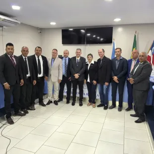 Renato Correia Medeiros é eleito presidente da Câmara de Vereadores de Itanhém