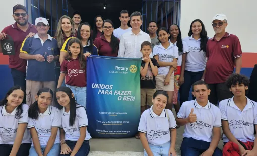 Rotary Club De Itanhém Realiza Ação De Conscientização Ambiental “Jogue Lixo No Lixo”