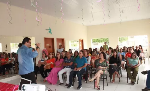 Secretaria de Educação de Itanhém realiza pré-jornada pedagógica com coordenadores e gestores escolares