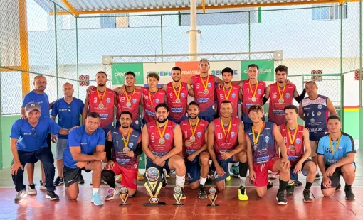 Time masculino de Itanhém é campeão invicto da Liga de Voleibol do Extremo Sul