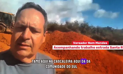 Vereador Nem Mendes Fecha Parceria Com Produtores Para Conseguir Cascalho e a Prefeitura Está Fazendo a Estrada Entre Itanhém, Santa Rita e Geribá