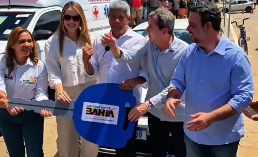 Vjea vídeo  - ITANHÉM JÁ RECEBE MAIS DE R$ 1 MILHÃO EM EQUIPAMENTOS PARA SAÚDE E AGRICULTURA DURANTE VISITA DO GOVERNADOR